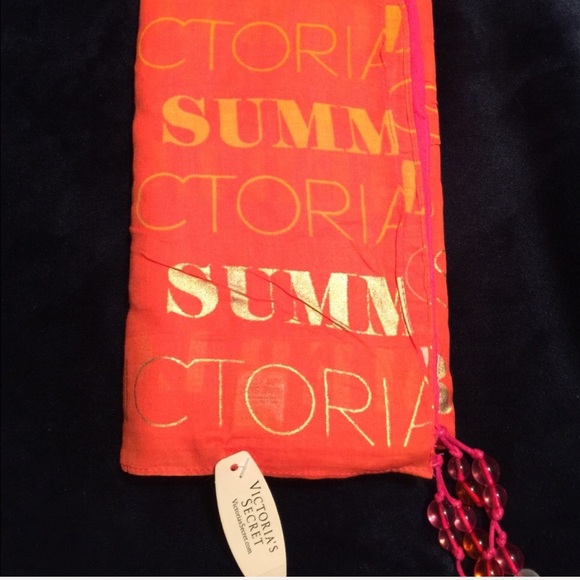 Victoria Secret Lovely Sarong - Picture 6 of 6